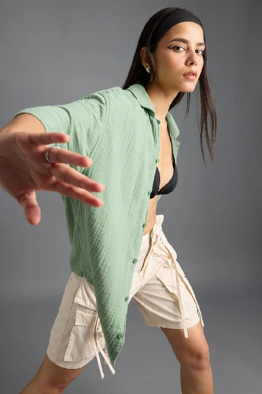 Breezy Relaxed Green Shirt Fashionable Tied Short Sleeve