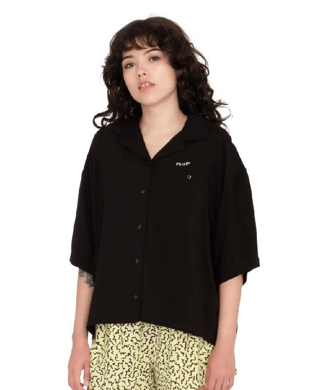 Servistone Shirt in Black Trendy Sleeveless Short Shirt