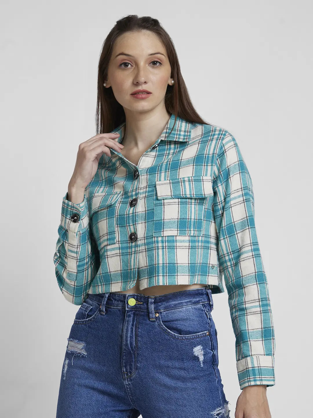 Spykar Women Green Cotton Oversize Fit Full Sleeve Checkered Crop Shirt Relaxed Fit Short Blouse