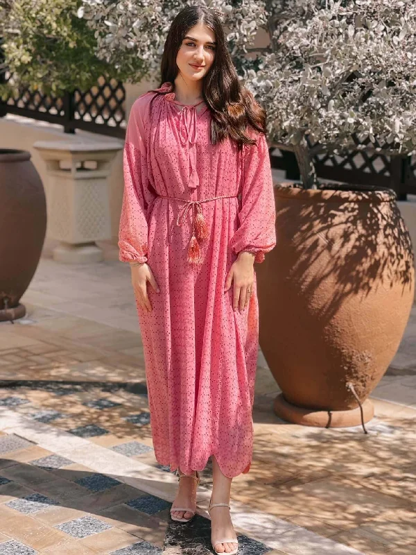 Cutwork Scallop Dress in Blush Pink